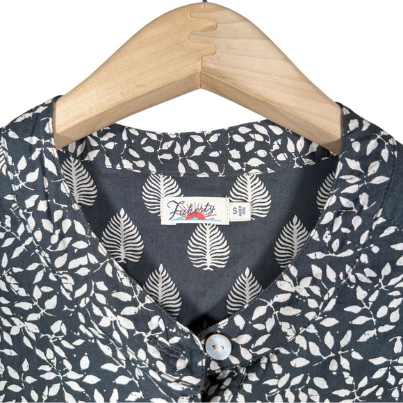 FAHERTY Adalyn Organic Cotton Long Sleeve Peasant Top - Picture 12 of 13